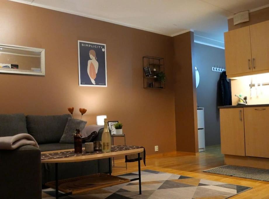 Modern And Central Apartment - Solsiden Trondheim - Up To 6 People Exterior photo